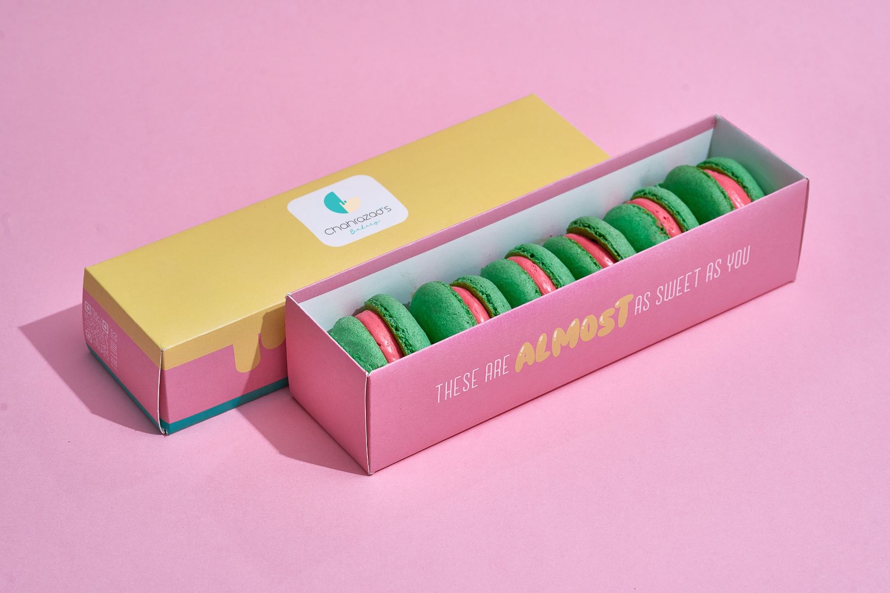 Box of 6 Watermelon Flavored Macarons